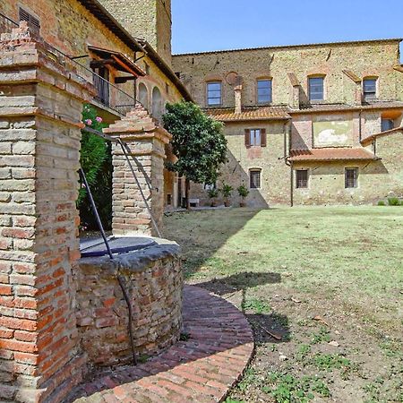 1 Bedroom Gorgeous Apartment In アレッツォ エクステリア 写真