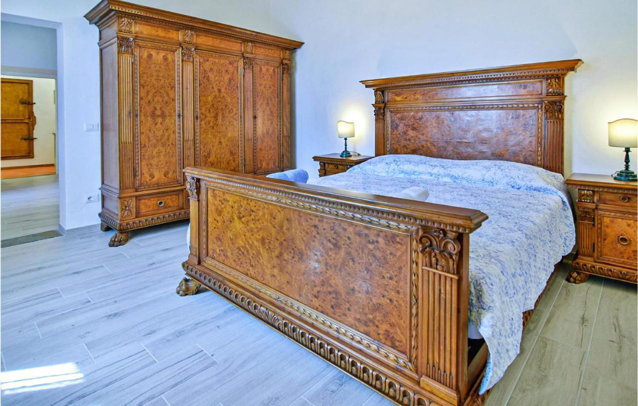 1 Bedroom Gorgeous Apartment In アレッツォ エクステリア 写真