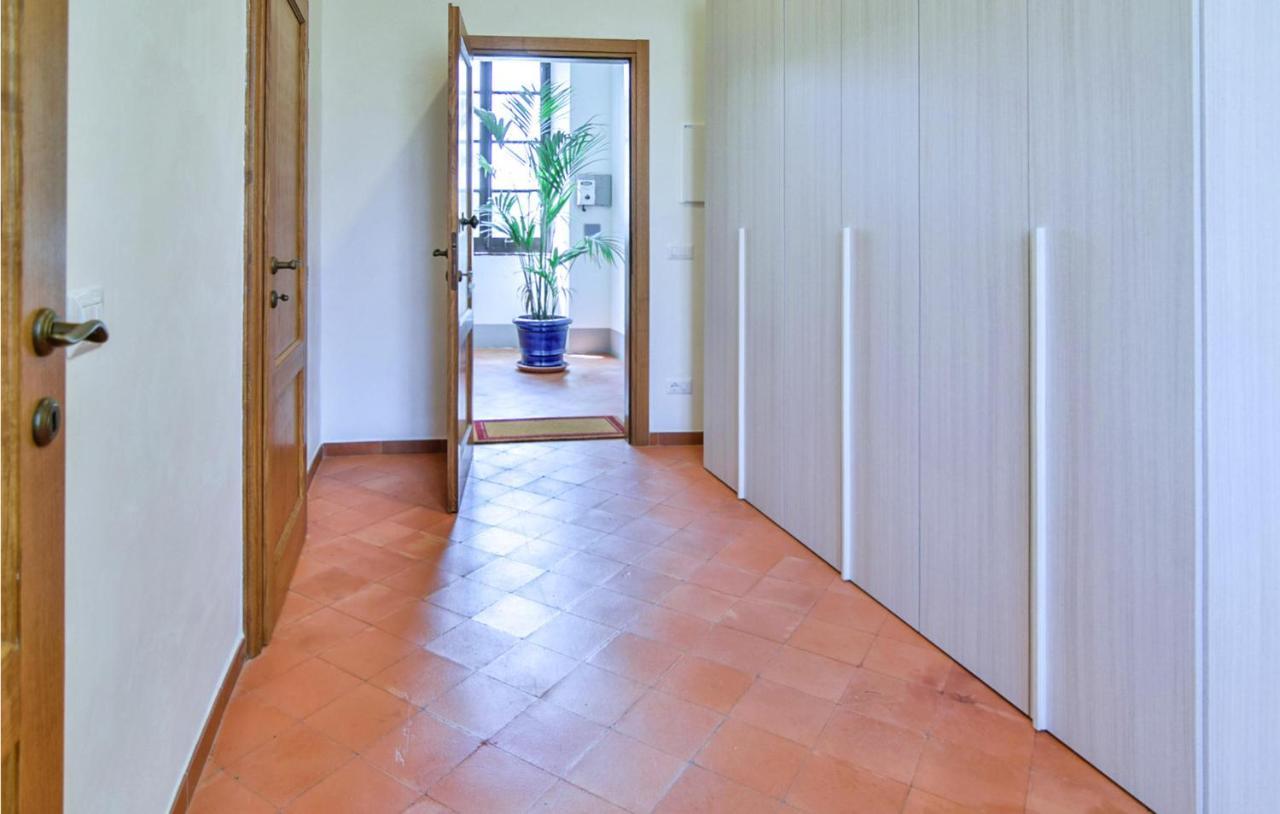 1 Bedroom Gorgeous Apartment In アレッツォ エクステリア 写真